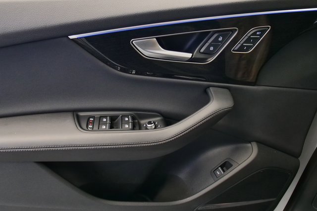 Used 2024 Audi Q7 3.0T Premium Plus image 34