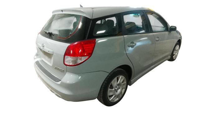 Used 2003 Toyota Matrix FWD image 5