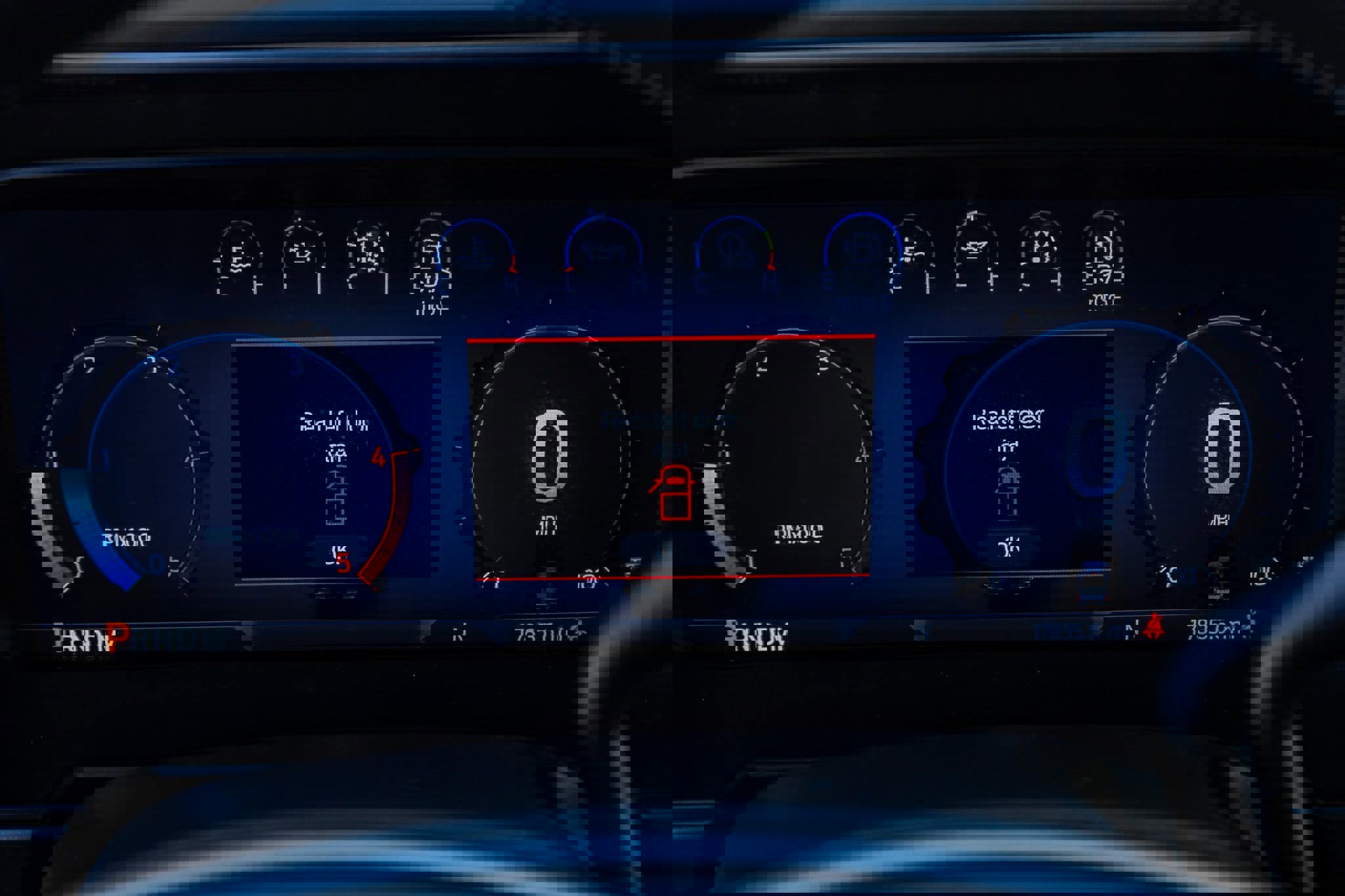 Used 2025 Ford F450 Platinum w/ FX4 Off-Road Package image 20