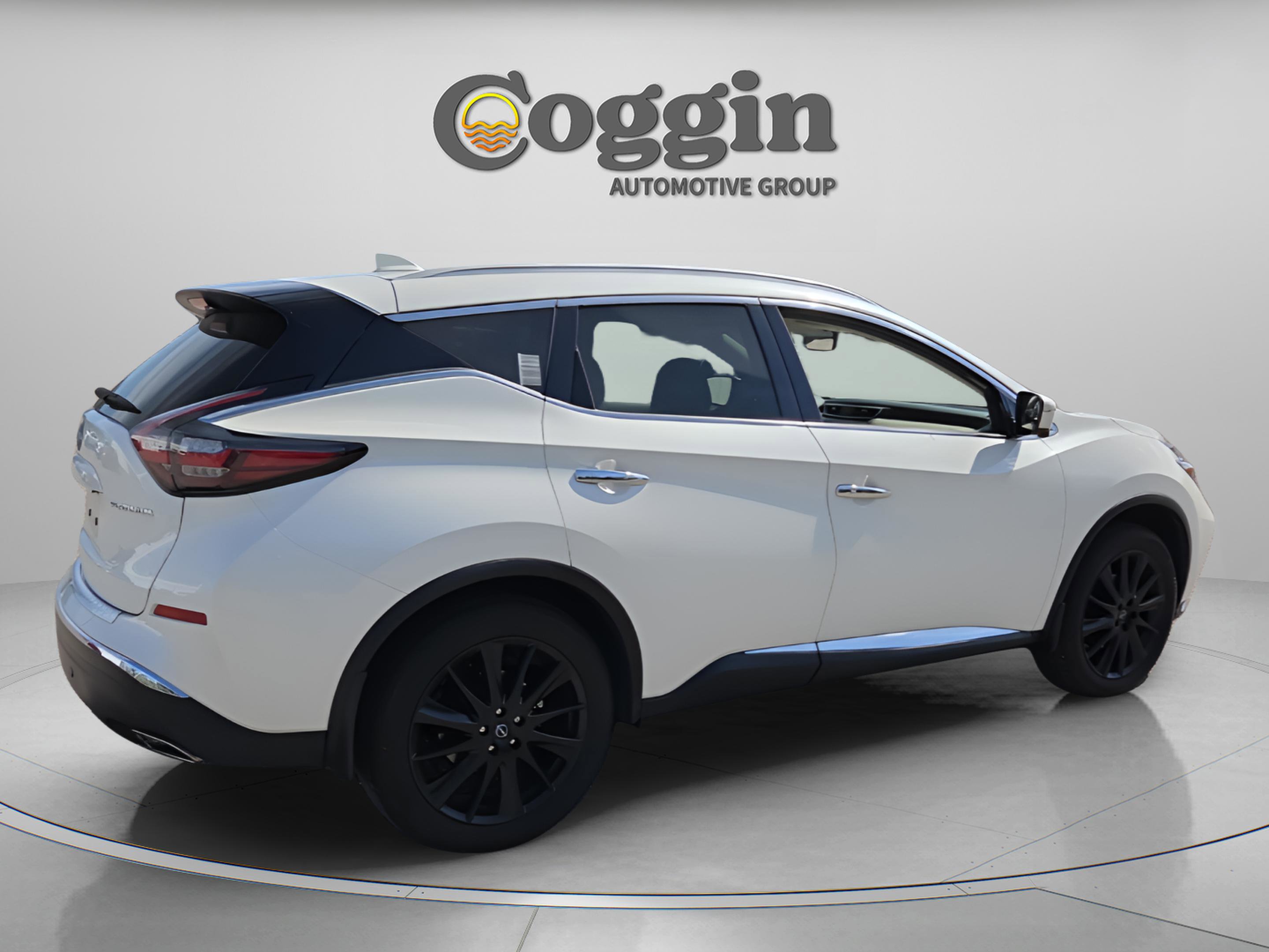 Used 2024 Nissan Murano Platinum w/ Cargo Package FWD image 5