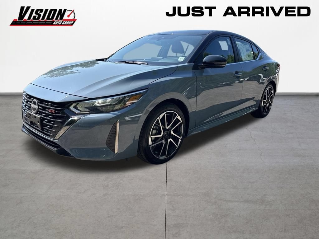 New 2025 Nissan Sentra SR FWD image 2