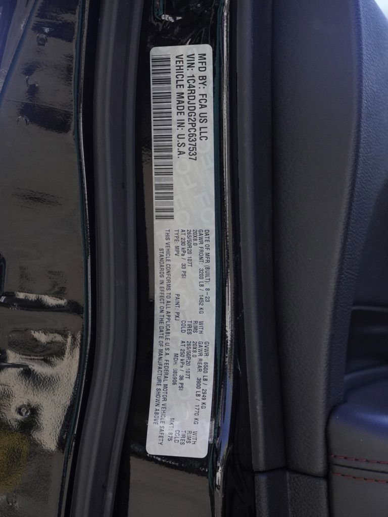 Used 2023 Dodge Durango GT image 26