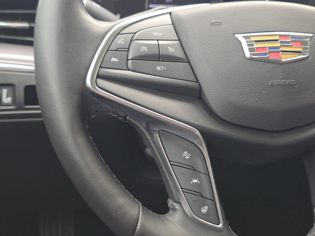 Used 2019 Cadillac XT5 Luxury FWD image 28