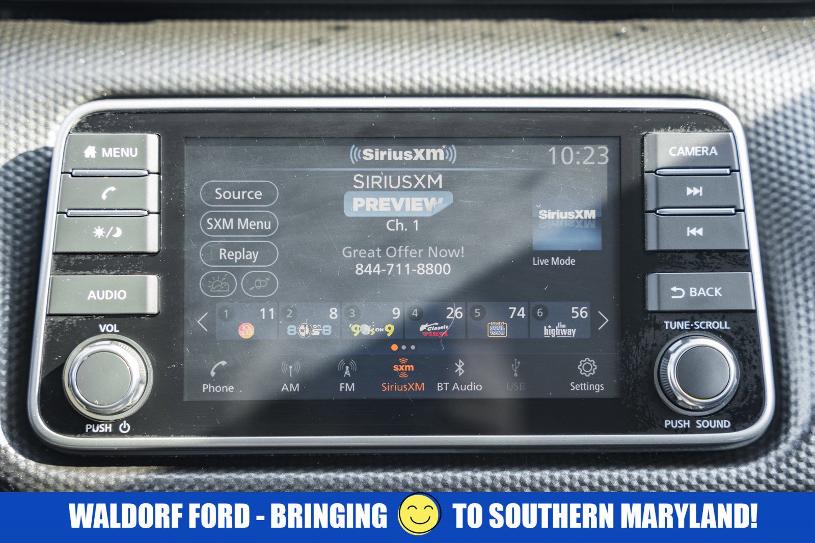 Used 2019 Nissan Kicks SV image 21