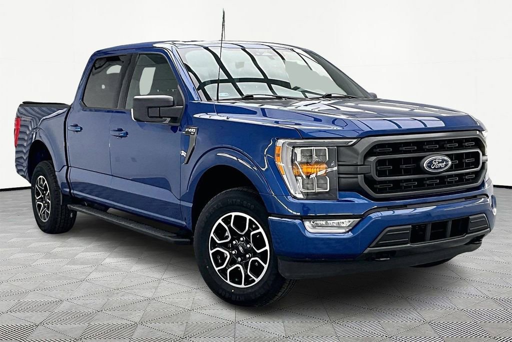 Certified 2022 Ford F150 XLT w/ Equipment Group 302A High image 12