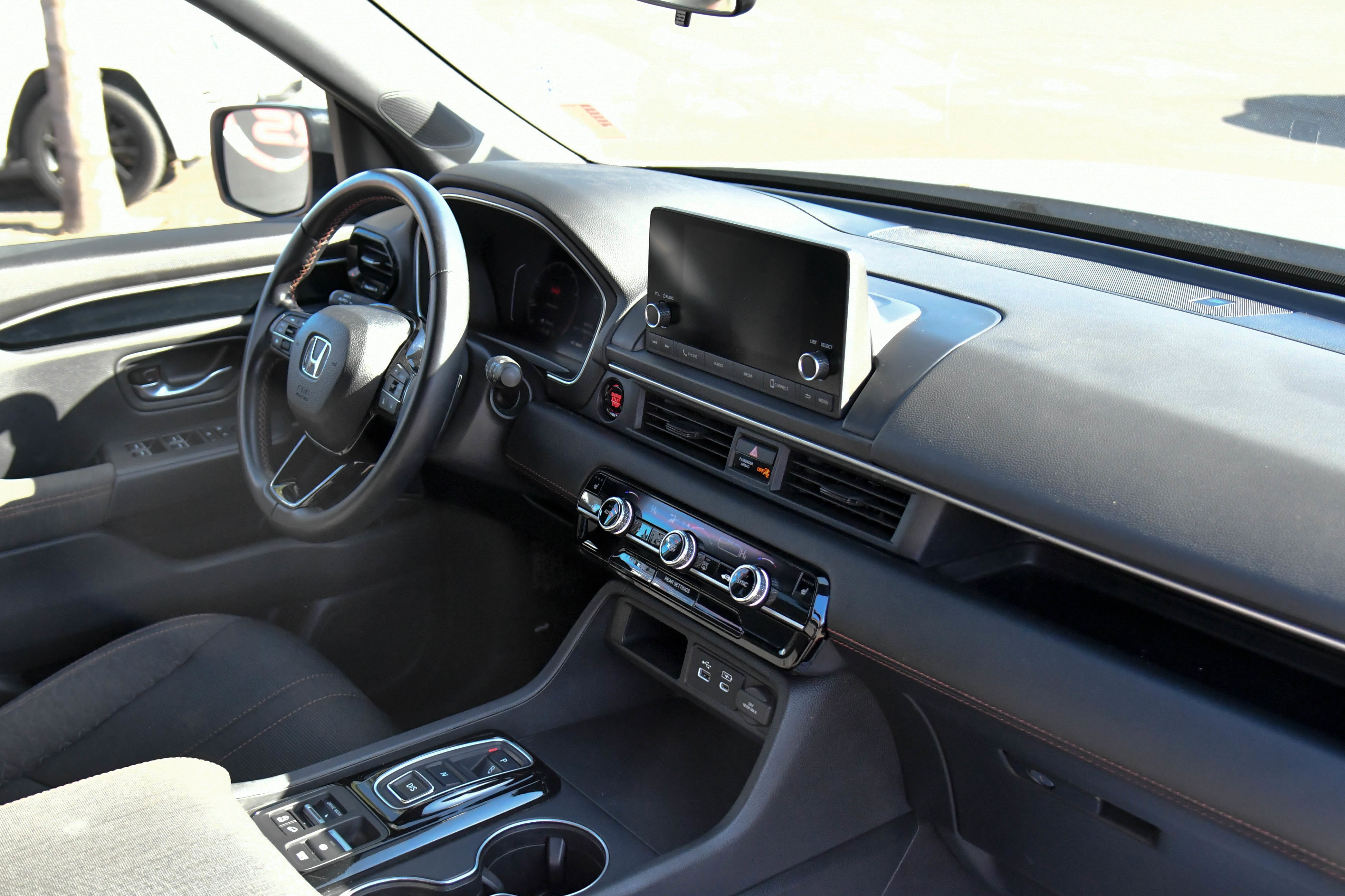 Used 2024 Honda Pilot Sport image 43