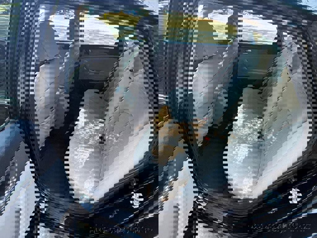 Used 2017 Hyundai Sonata SE image 11