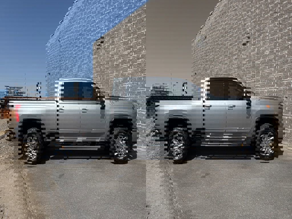 New 2026 Chevrolet Silverado 2500 High Country w/ Technology Package image 5