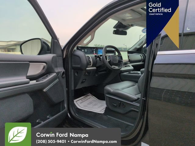 Certified 2026 Ford Expedition Active AWD/4WD image 11