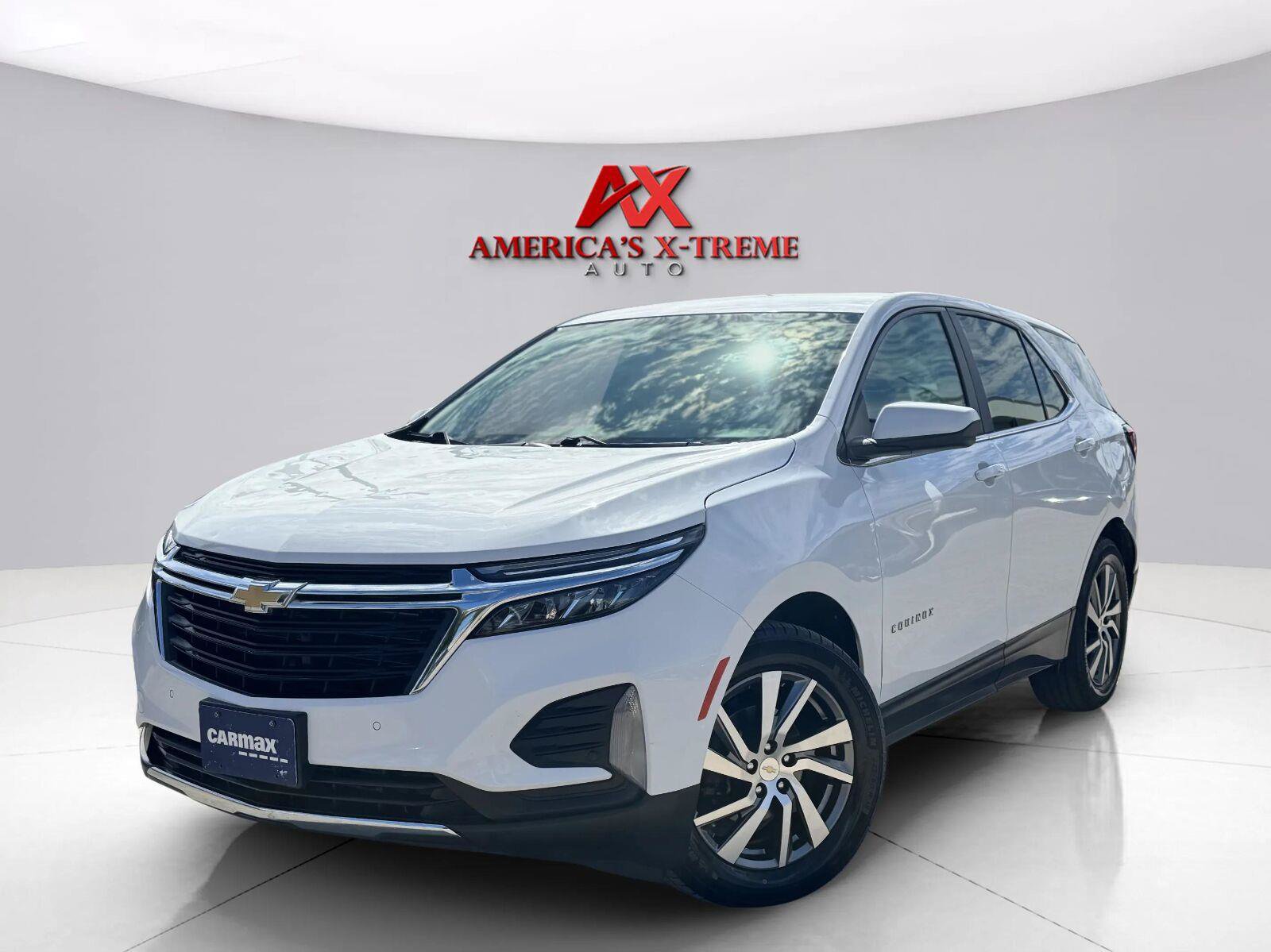 Used 2023 Chevrolet Equinox LT FWD image 1