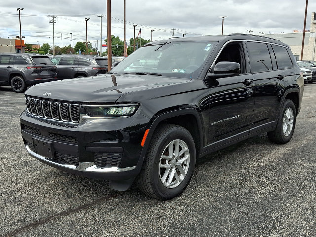 Certified 2025 Jeep Grand Cherokee L Laredo w/ Luxury Tech Group I AWD/4WD image 3