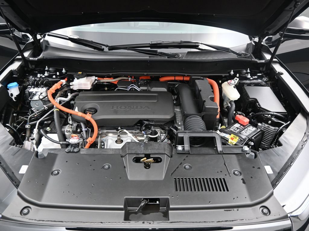 Certified 2025 Honda CR-V Sport-L image 11