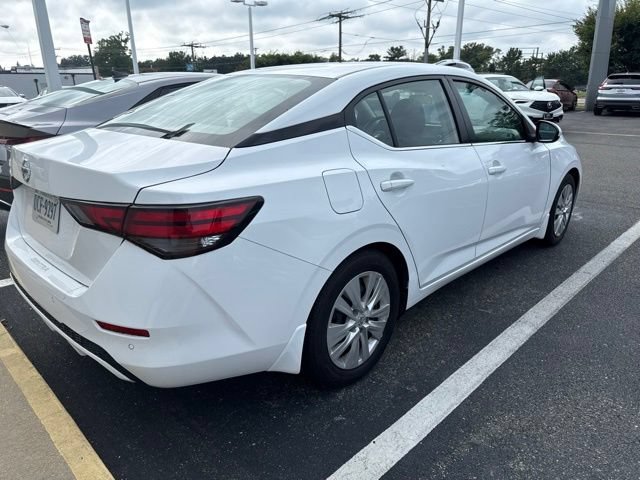 Used 2022 Nissan Sentra S FWD image 4