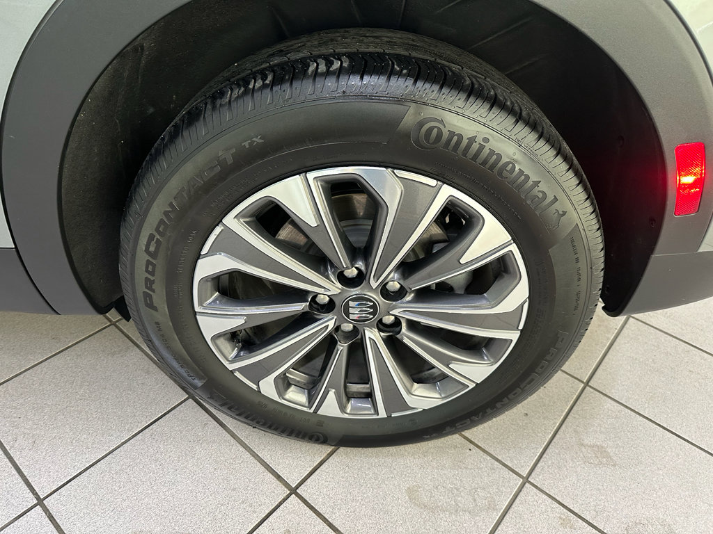 Used 2025 Buick Envision Preferred AWD/4WD image 14