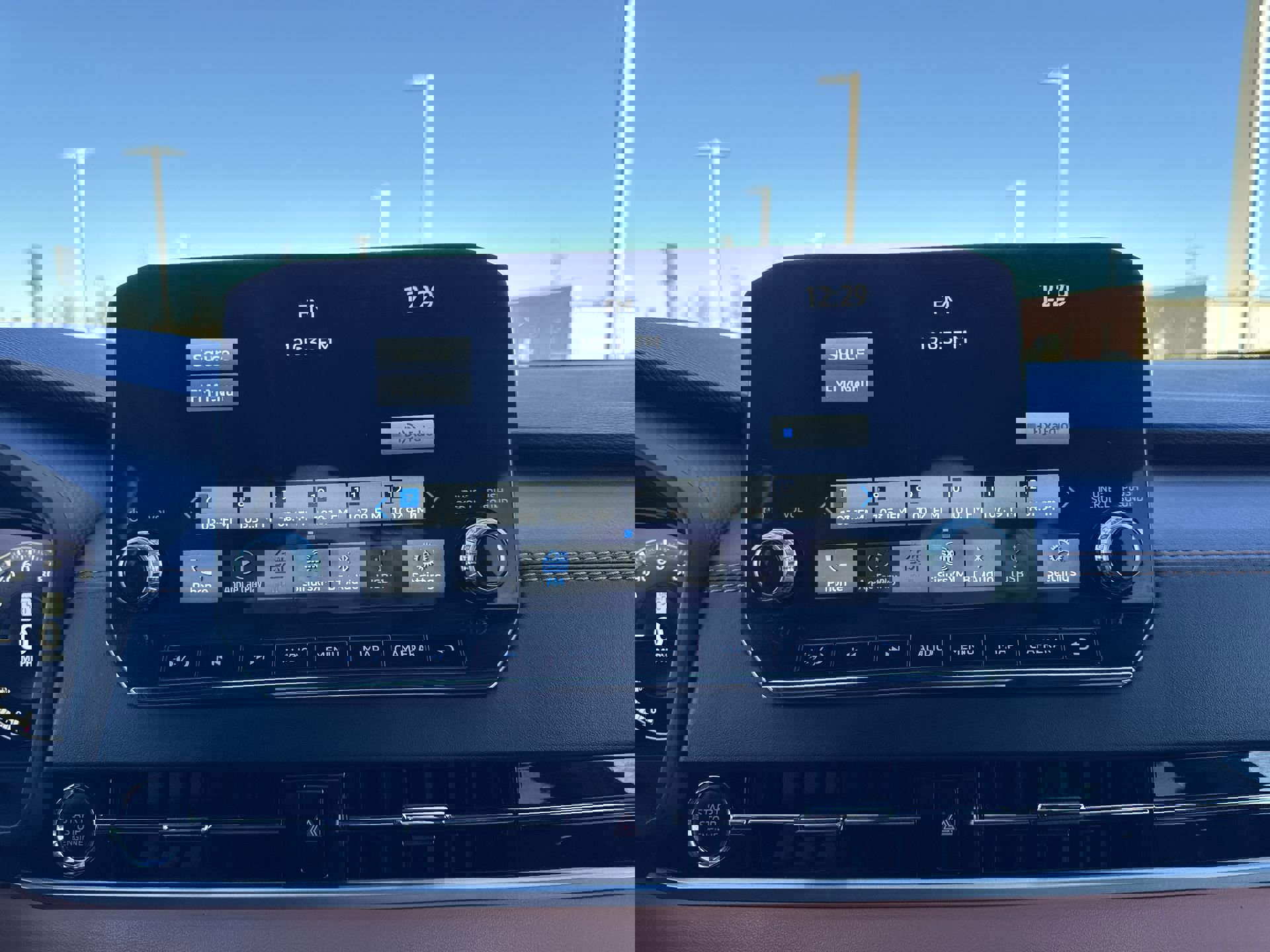 Used 2022 Mitsubishi Outlander SEL image 16