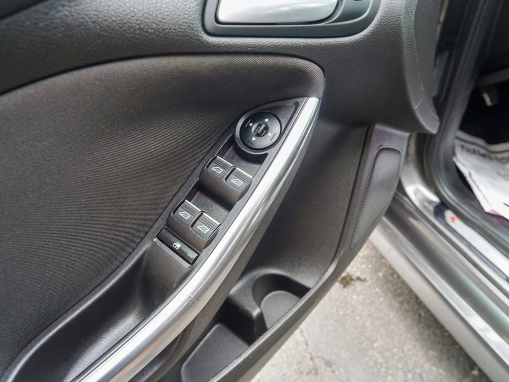 Used 2015 Ford Focus ST w/ Equipment Group 402A FWD image 16