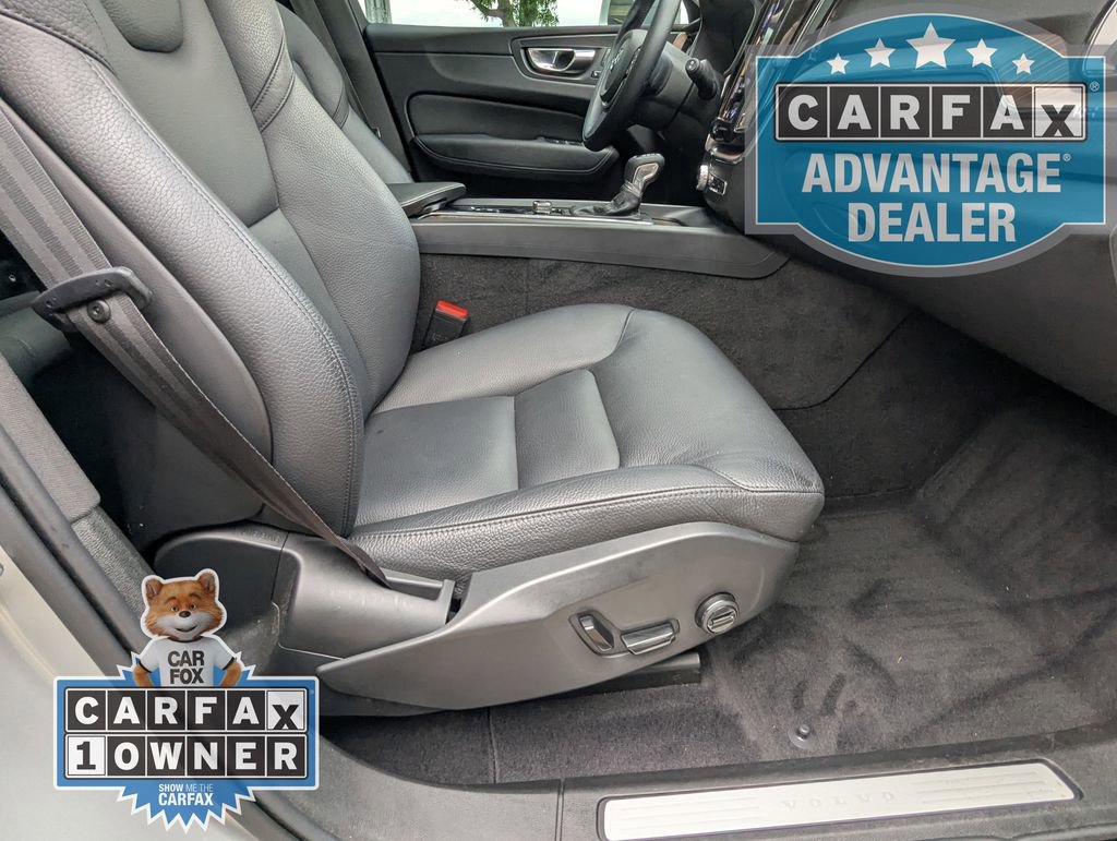 Used 2021 Volvo XC60 T5 Momentum w/ Advanced Package FWD image 26