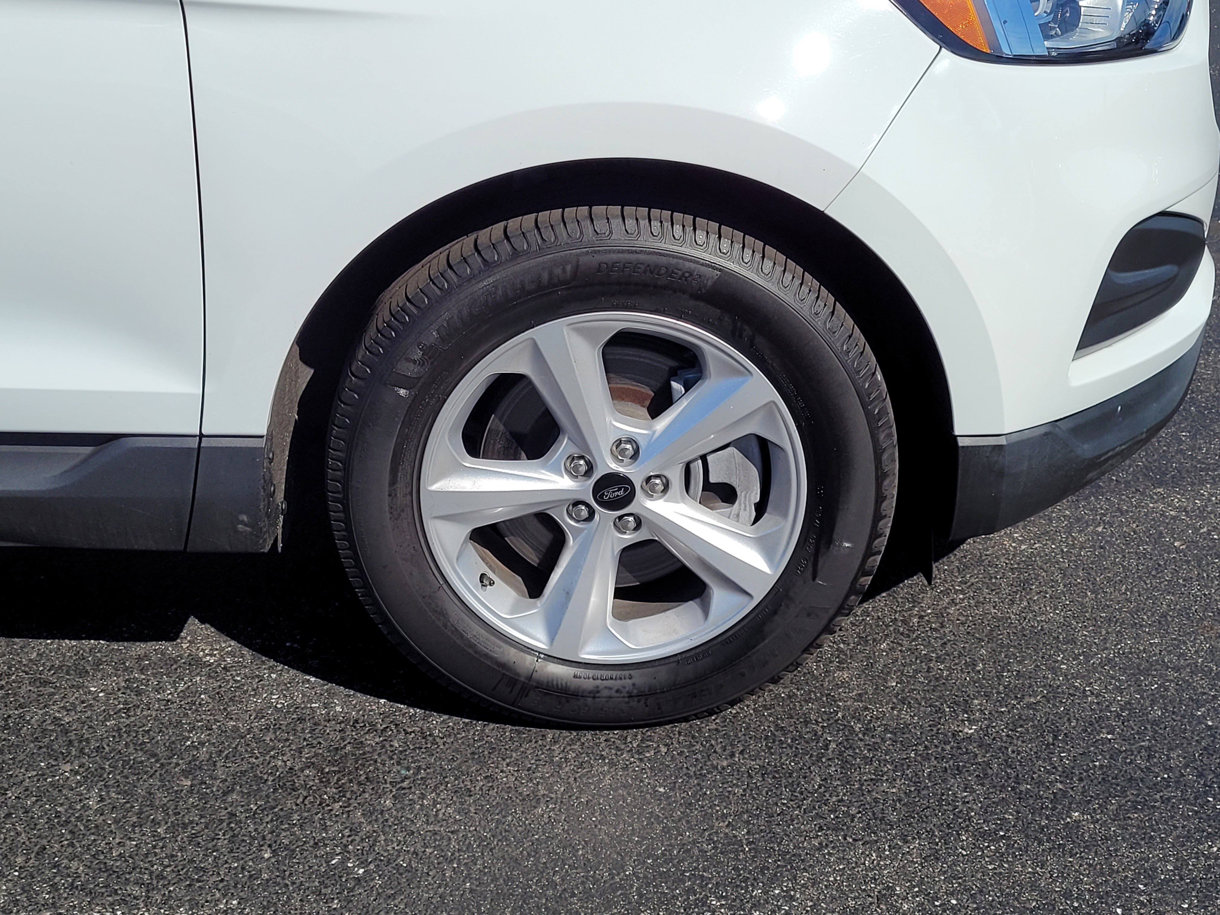 Certified 2024 Ford Edge SE w/ Cargo Accessory Package image 10