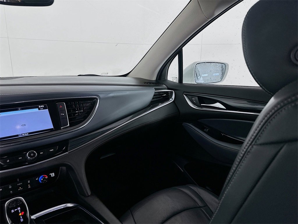 Used 2019 Buick Enclave Essence image 23