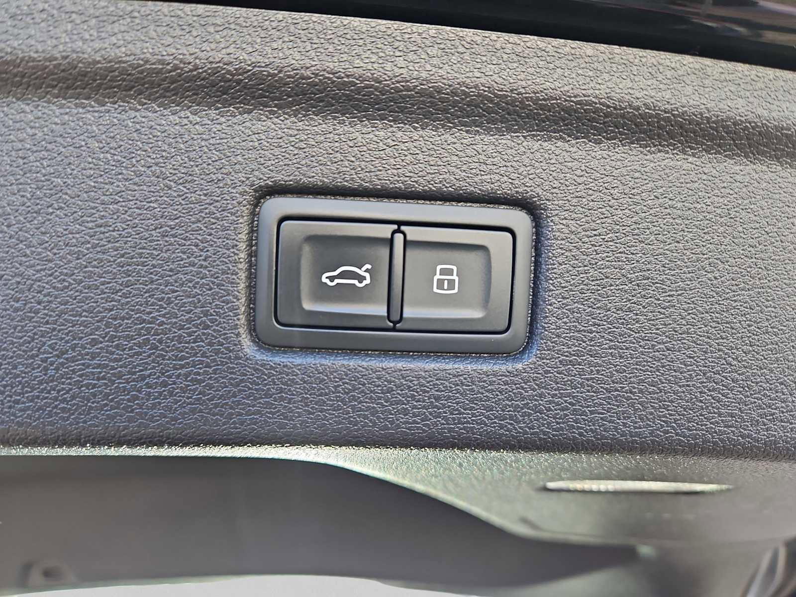 Used 2022 Audi S5 Premium Plus image 25