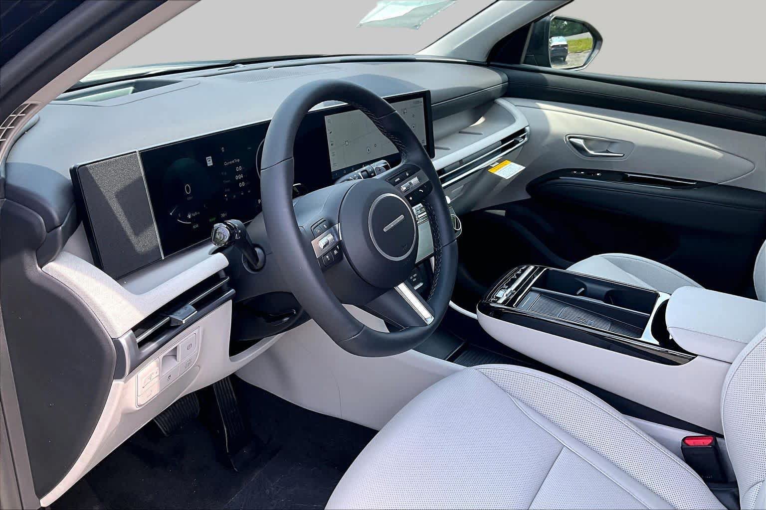 New 2026 Hyundai Tucson Limited AWD/4WD image 10