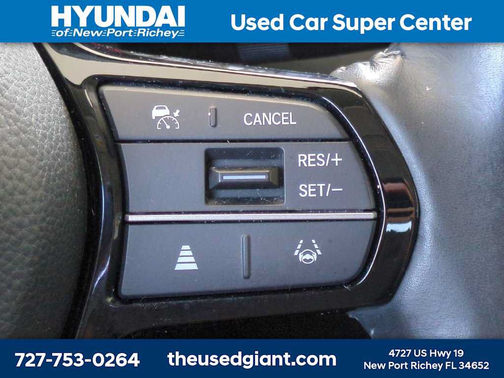 Used 2023 Honda HR-V EX-L image 28