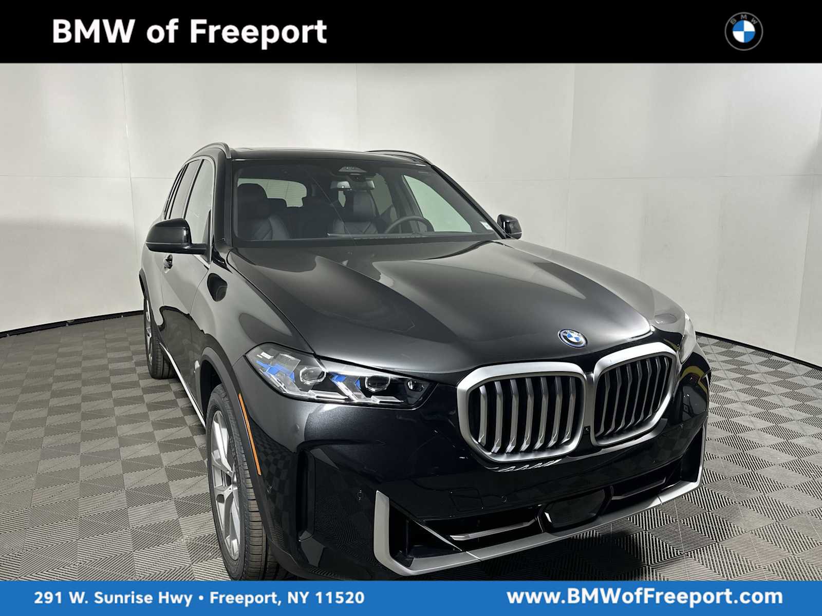 New 2026 BMW X5 xDrive50e w/ Executive Package