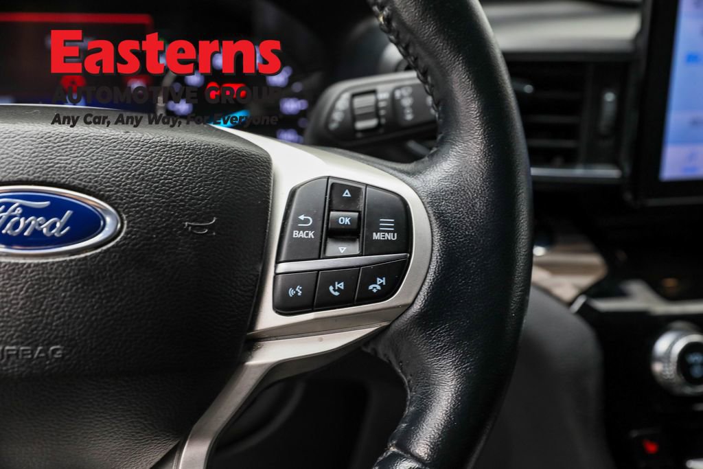 Used 2023 Ford Explorer Limited w/ Equipment Group 301A image 16