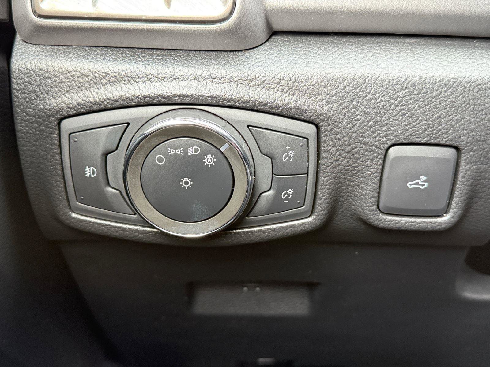 Used 2020 Ford Ranger XLT w/ Equipment Group 302A Luxury image 19