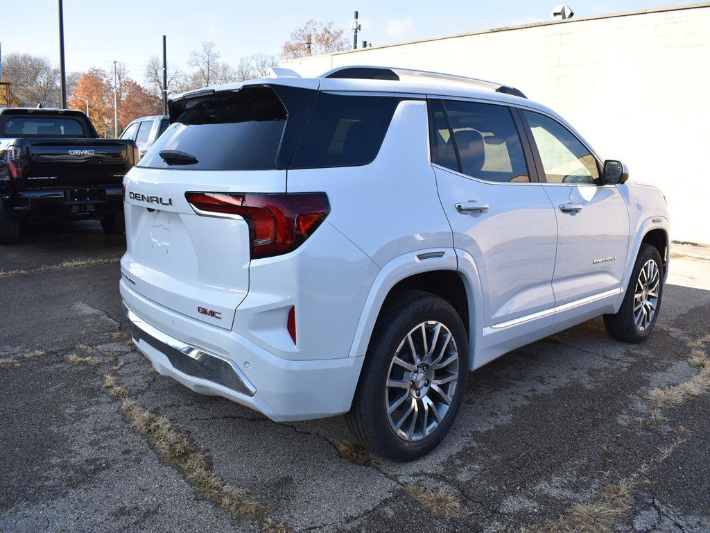 New 2026 GMC Terrain Denali w/ LPO, Floor Liner Package image 7