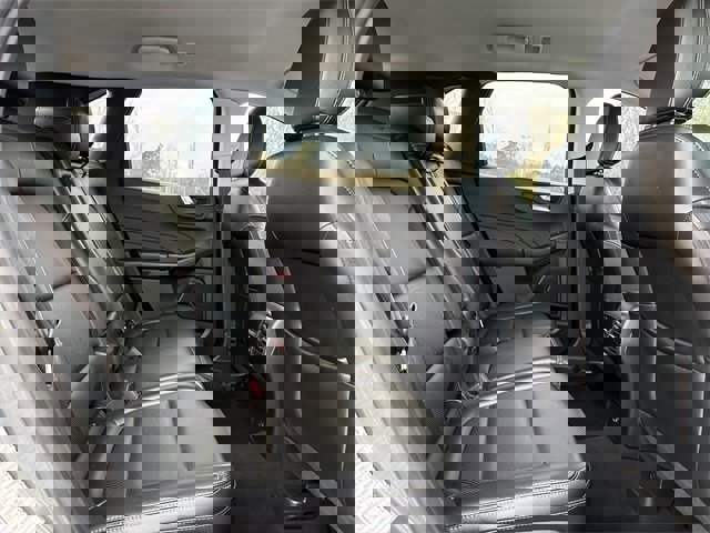 Used 2022 Ford Escape SEL image 17