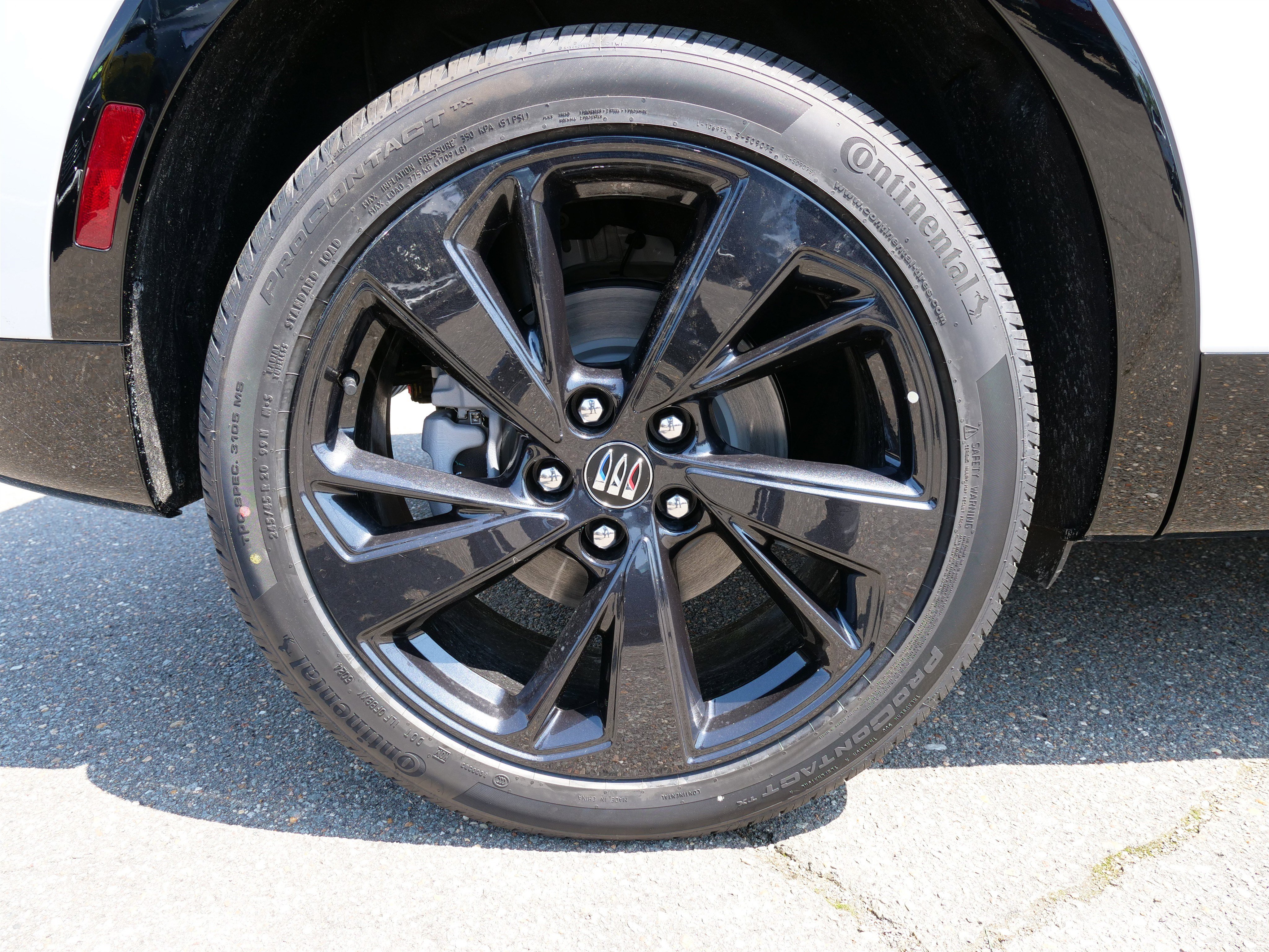 New 2025 Buick Envision Sport Touring image 11