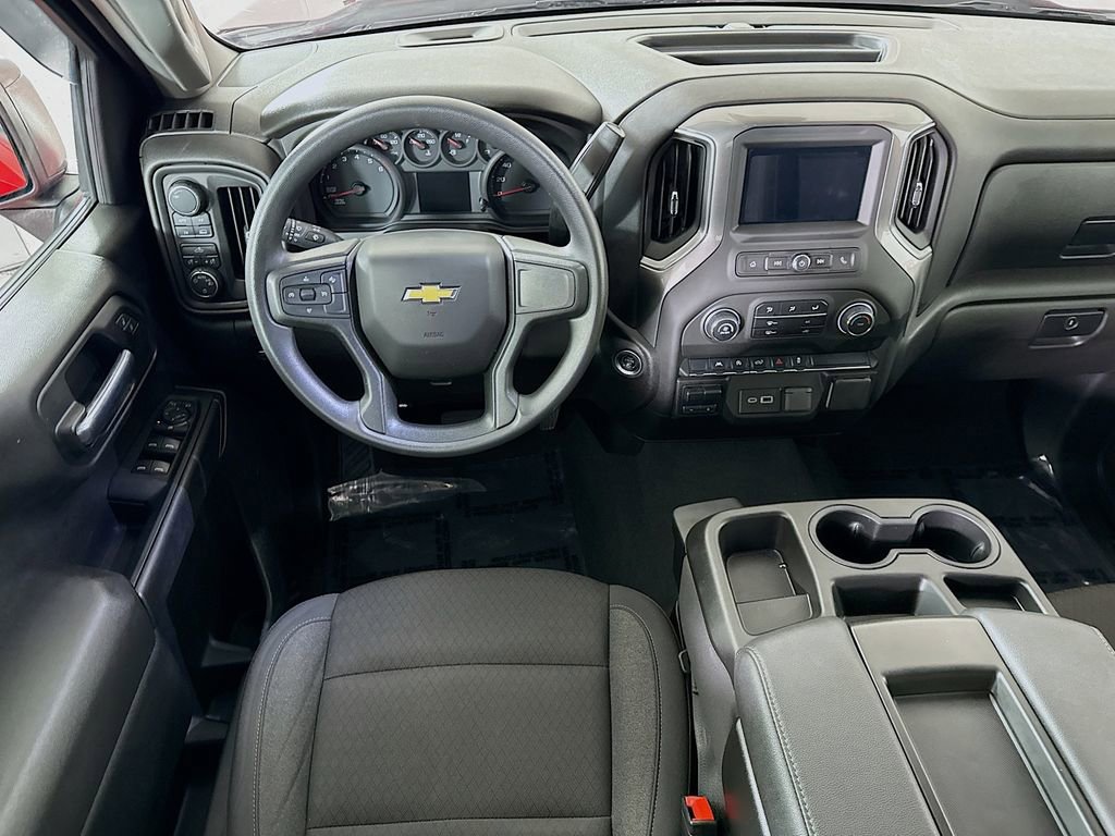 Used 2025 Chevrolet Silverado 1500 Custom w/ LPO, Dark Essentials Package image 3