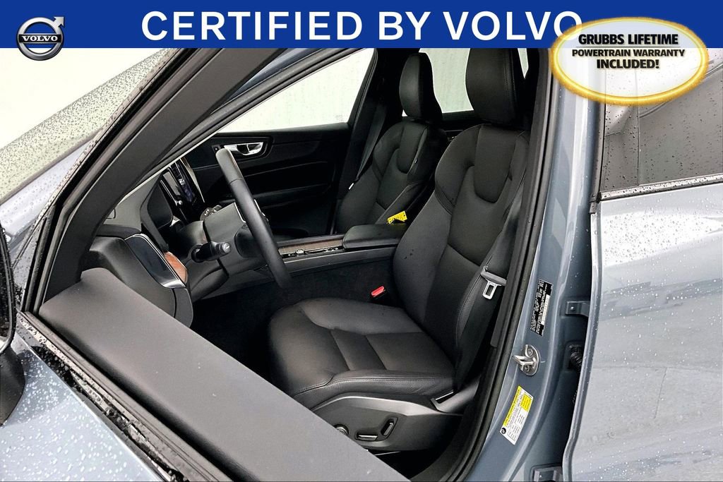 Used 2023 Volvo XC60 B5 Plus w/ Climate Package image 33