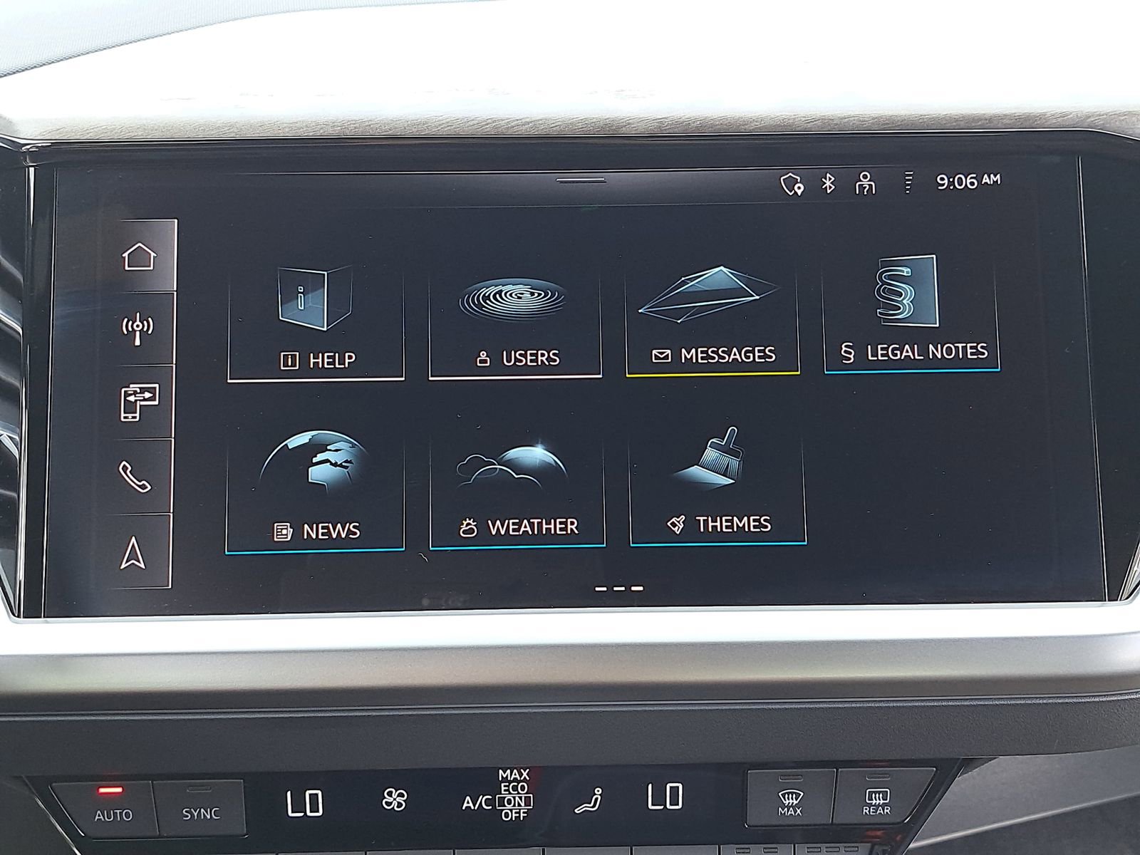 Used 2024 Audi Q4 e-tron Premium Plus image 25