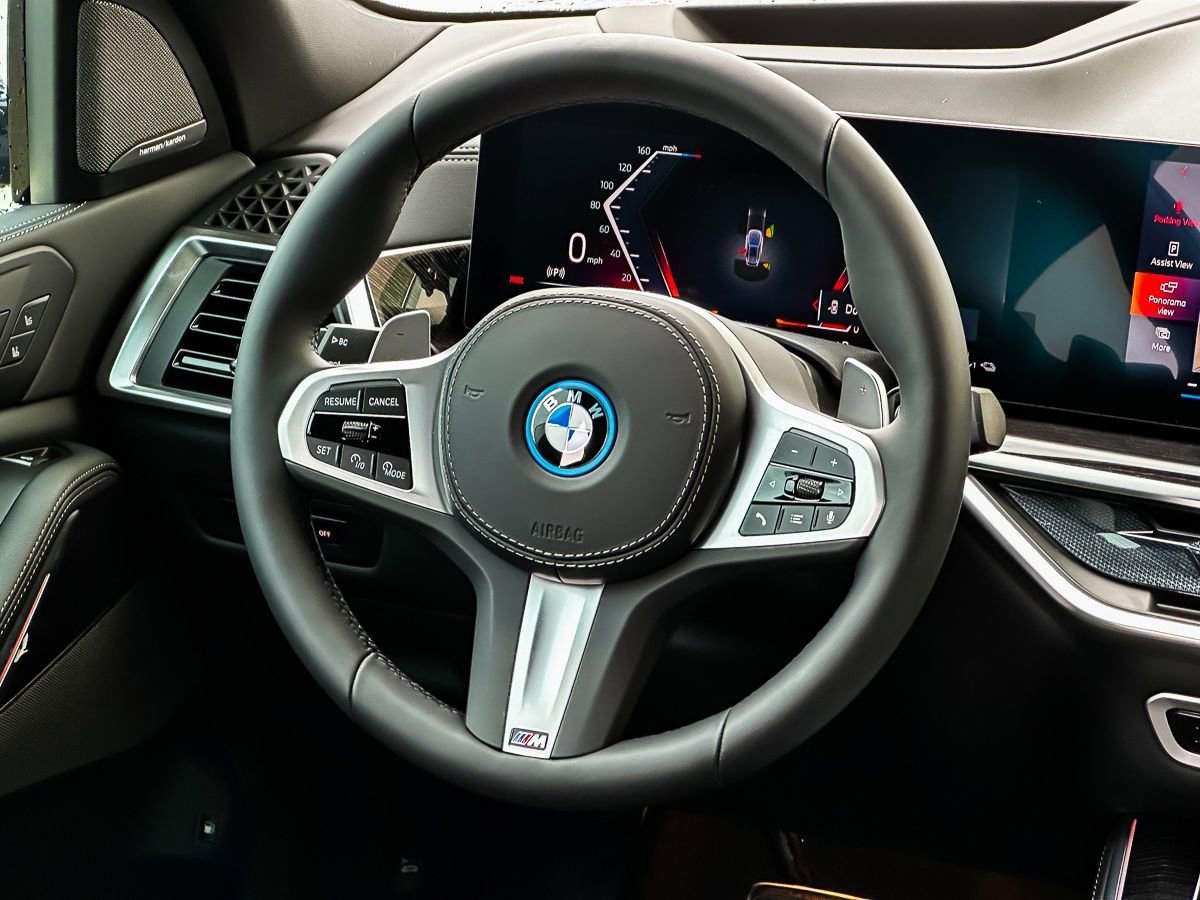 New 2026 BMW X5 xDrive50e w/ M Sport Package image 21
