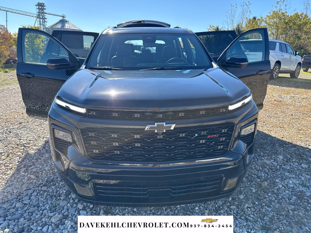Used 2024 Chevrolet Traverse RS AWD/4WD image 39
