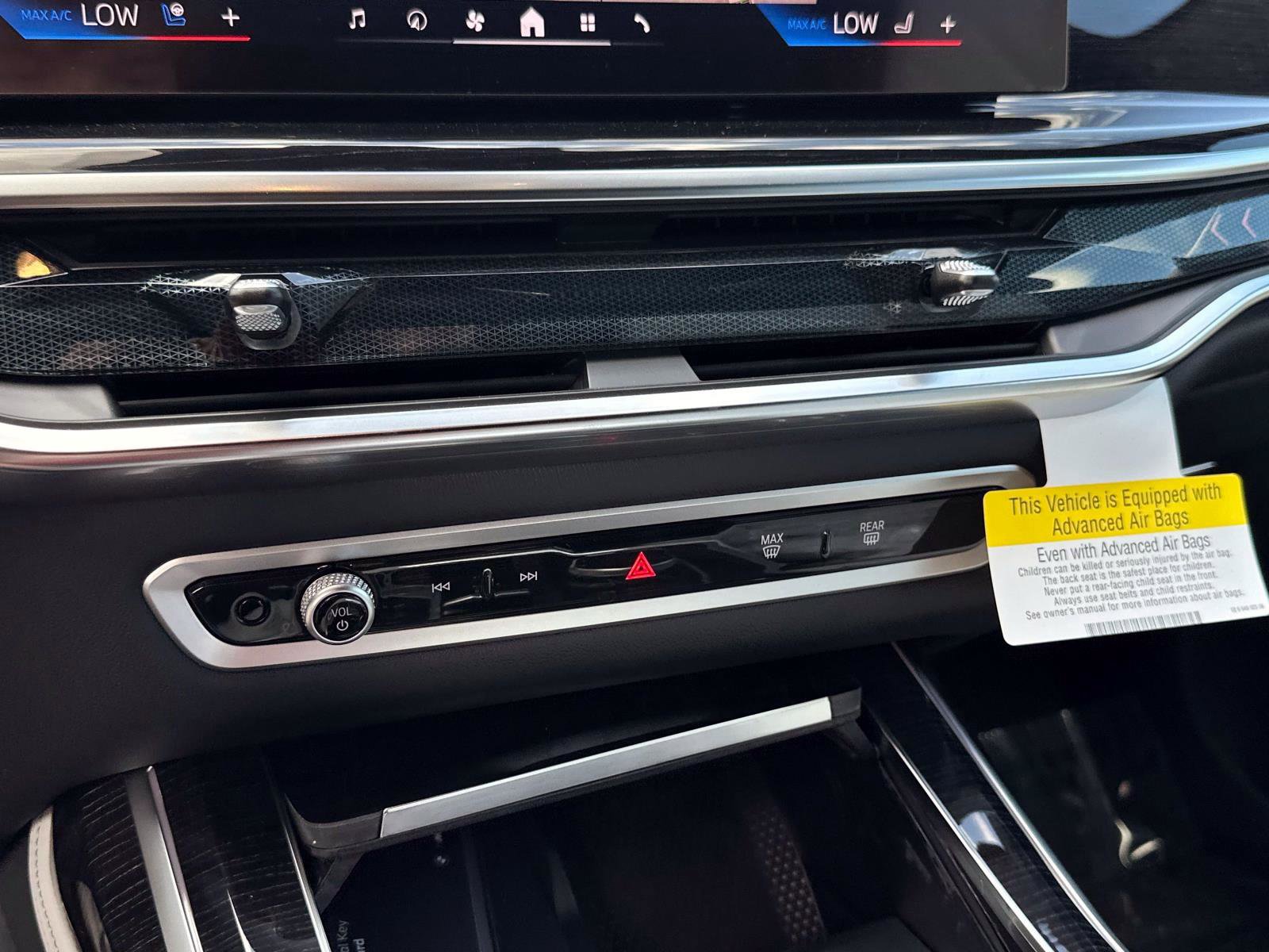 New 2026 BMW X7 xDrive40i w/ M Sport Package image 21