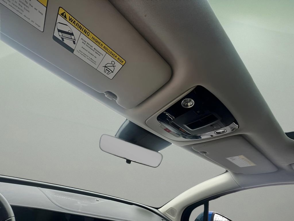 Used 2025 Kia Sportage EX w/ Premium Package image 15