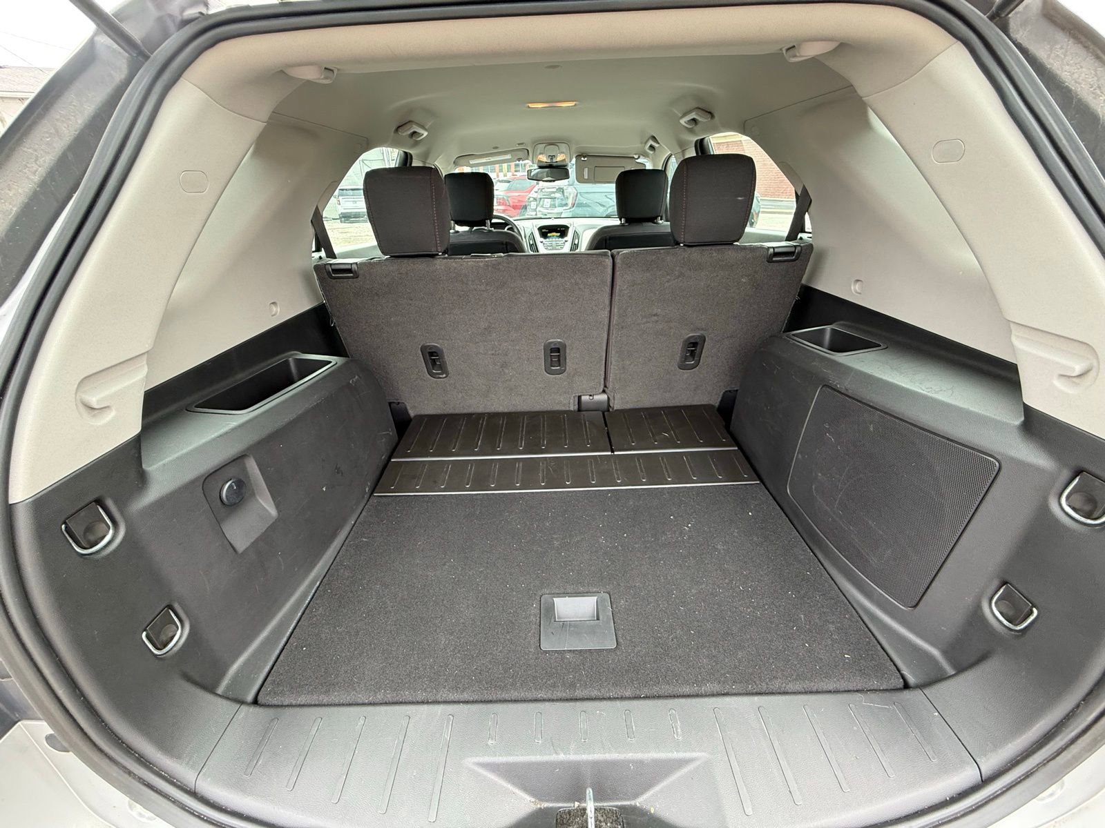 Used 2017 Chevrolet Equinox LS FWD image 24