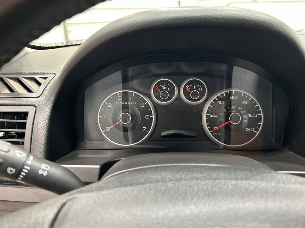 Used 2009 Ford Fusion SEL image 13