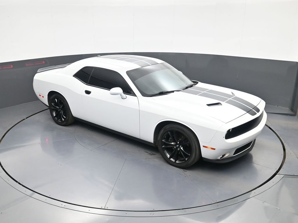 Used 2017 Dodge Challenger SXT w/ Blacktop Package RWD image 25