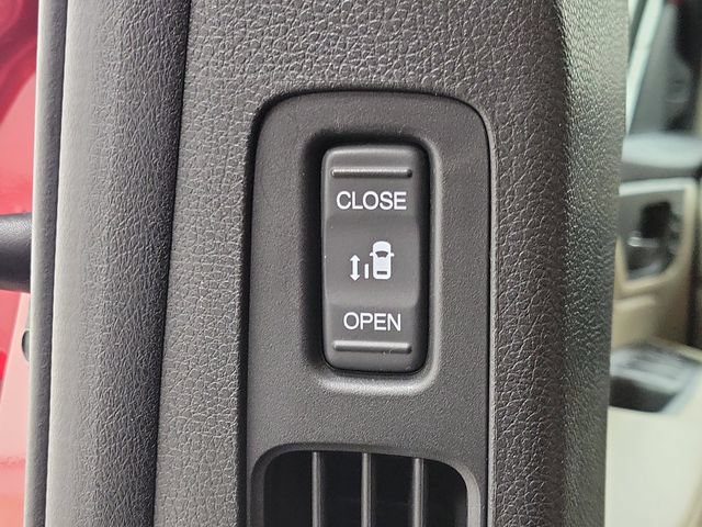 Used 2023 Honda Odyssey EX-L image 16