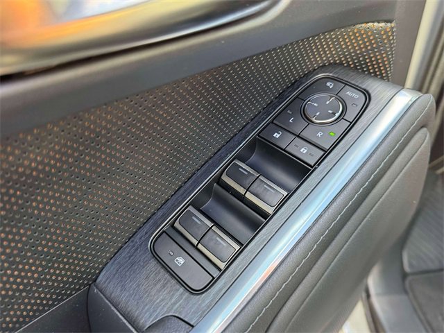 Used 2024 Lexus GX 550 image 19