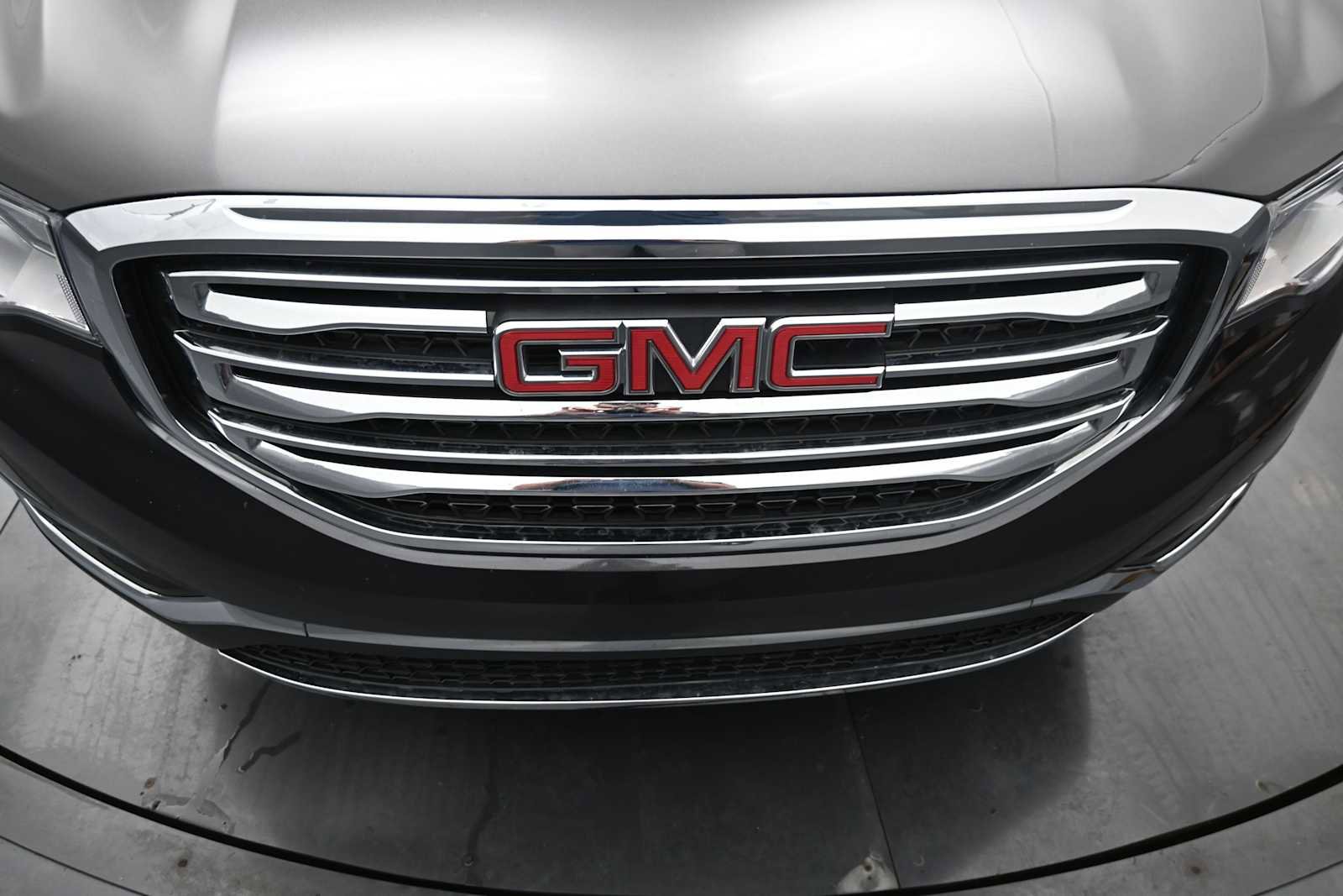 Used 2017 GMC Acadia SLE AWD/4WD image 17