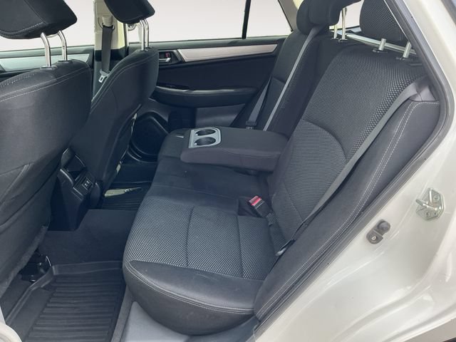 Used 2019 Subaru Outback 2.5i Premium AWD/4WD image 13