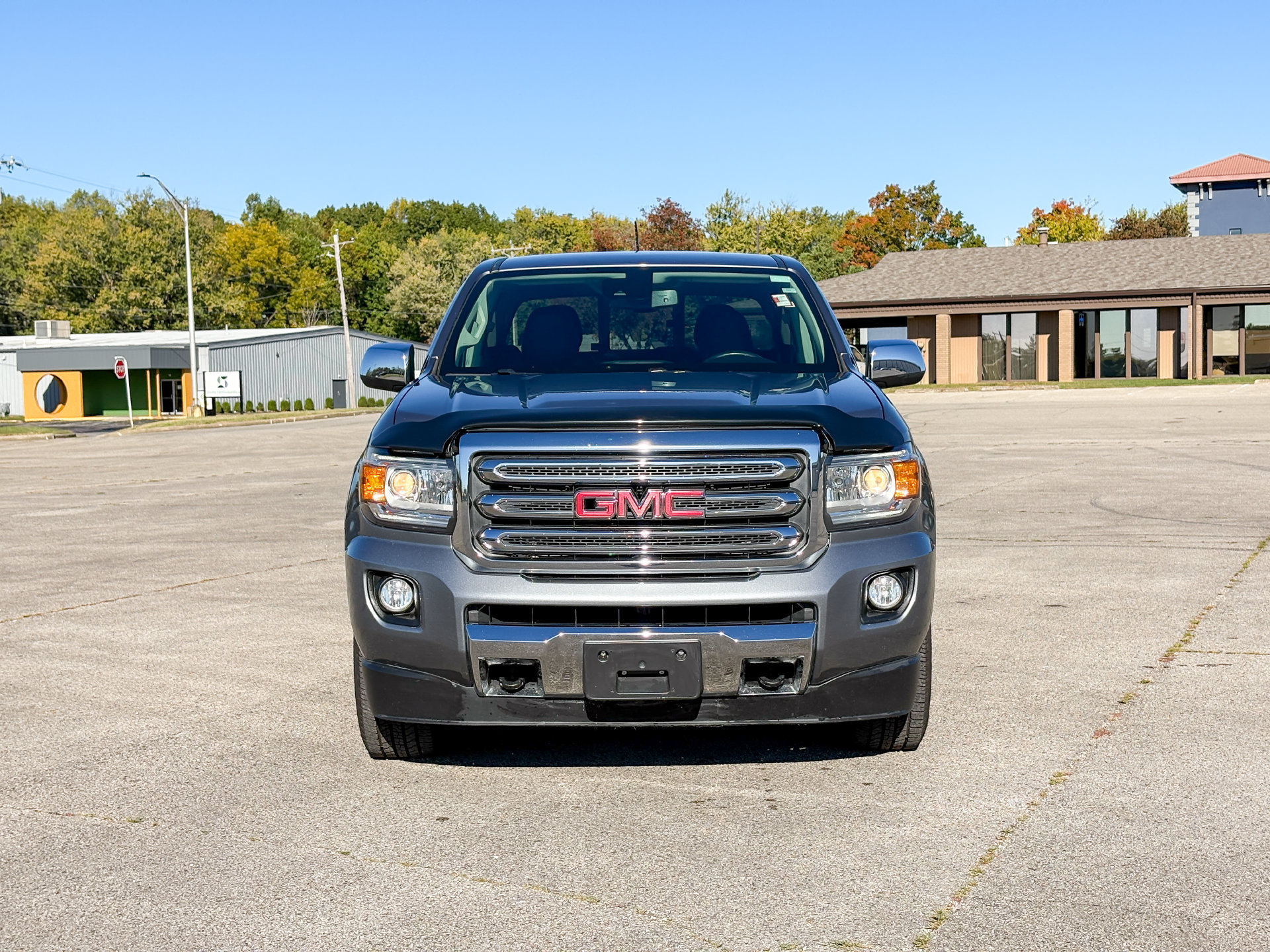 Used 2018 GMC Canyon SLT w/ Driver Alert Package AWD/4WD image 3