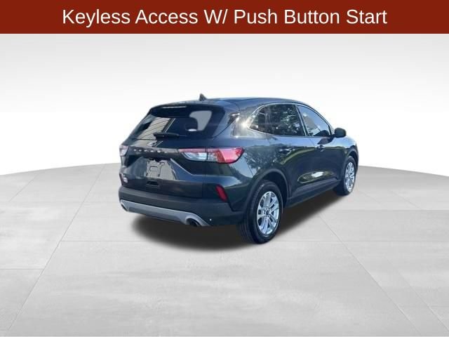Used 2022 Ford Escape SE FWD image 7
