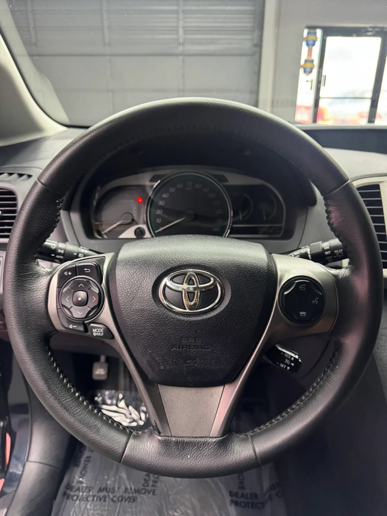 Used 2015 Toyota Venza XLE FWD image 17