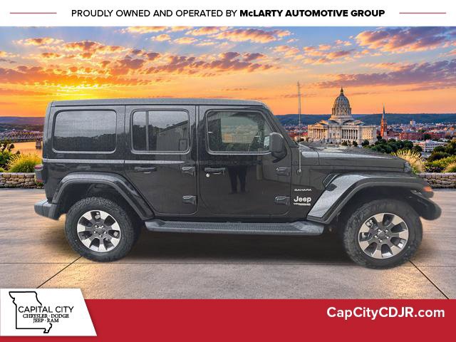 Used 2019 Jeep Wrangler Unlimited Sahara w/ Uconnect 4C Nav & Sound Group AWD/4WD image 2